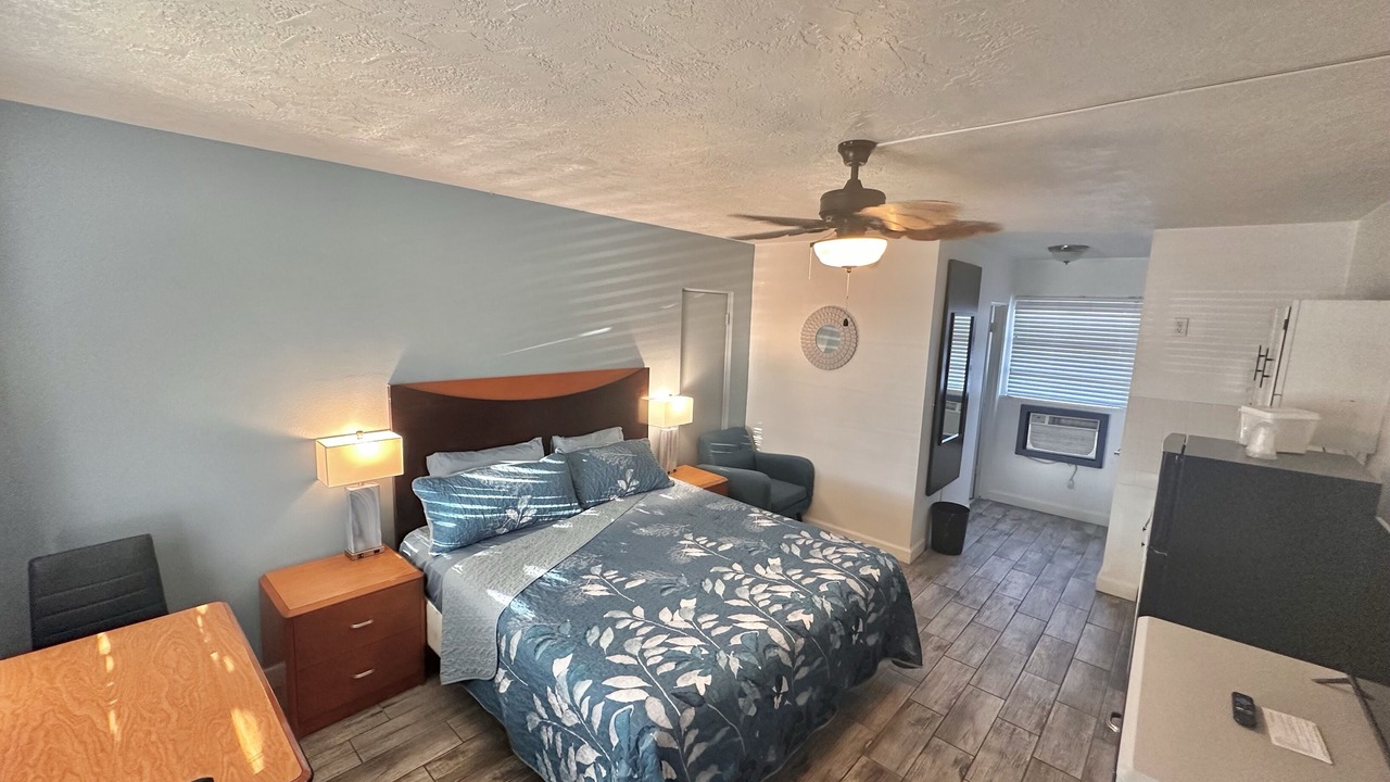 Photo of Bedroom in North Redington Beach