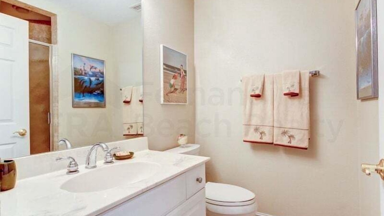 Photo of Bathroom in Fernandina Beach