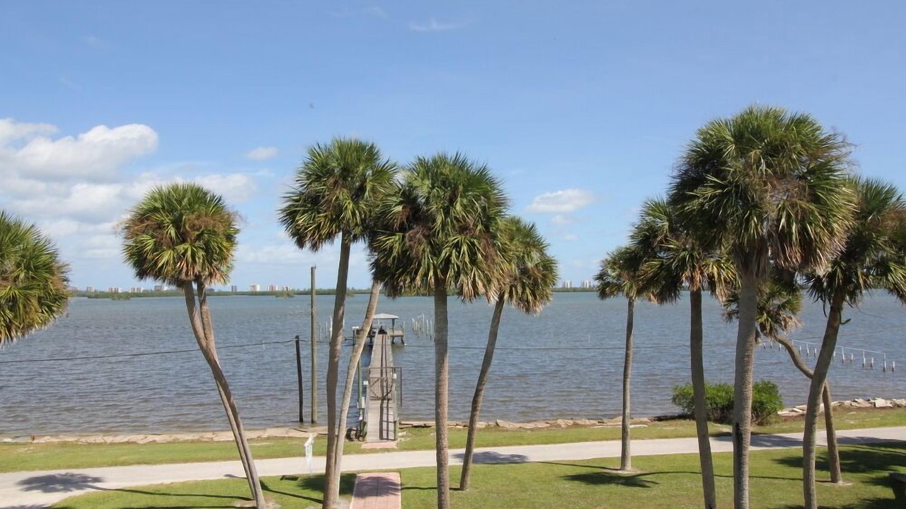 Photo of Outdoor in St. Lucie Village