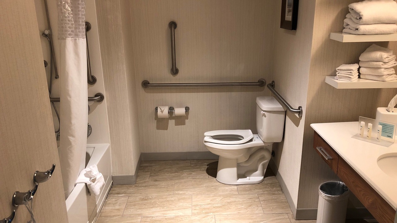 Photo of Bathroom in Temple Crest