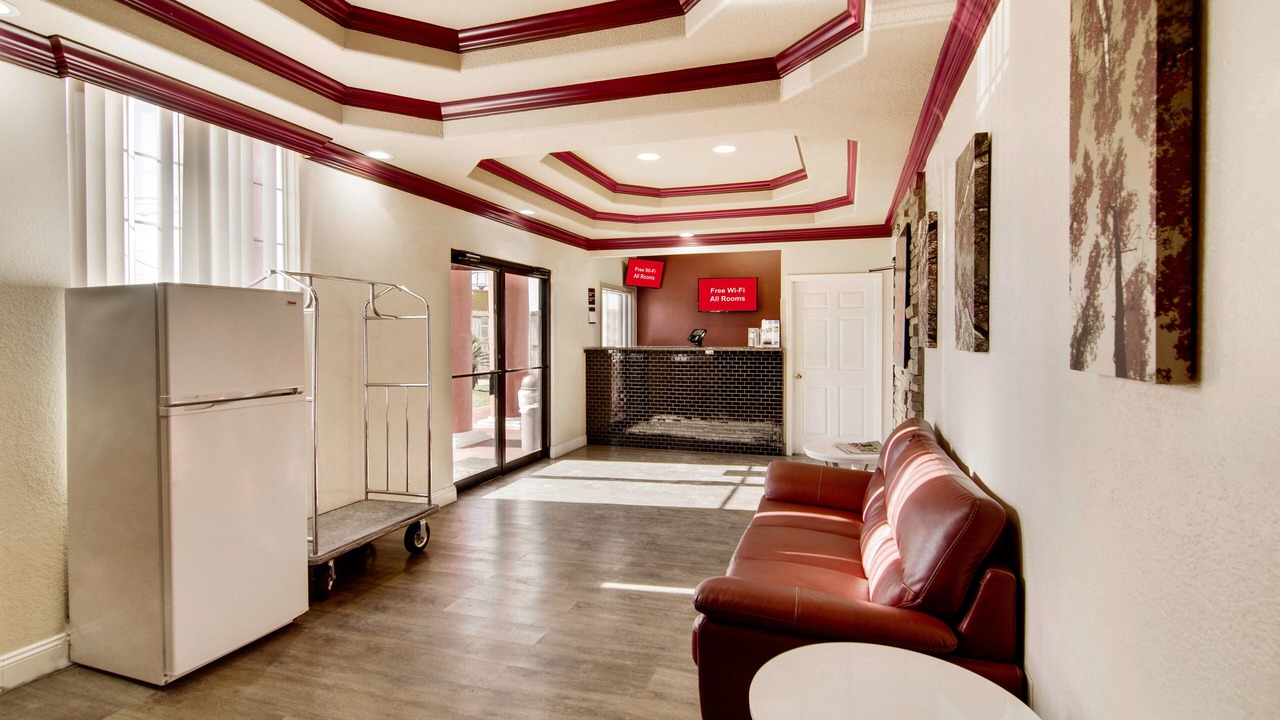 Photo of Livingroom in Florida Panhandle