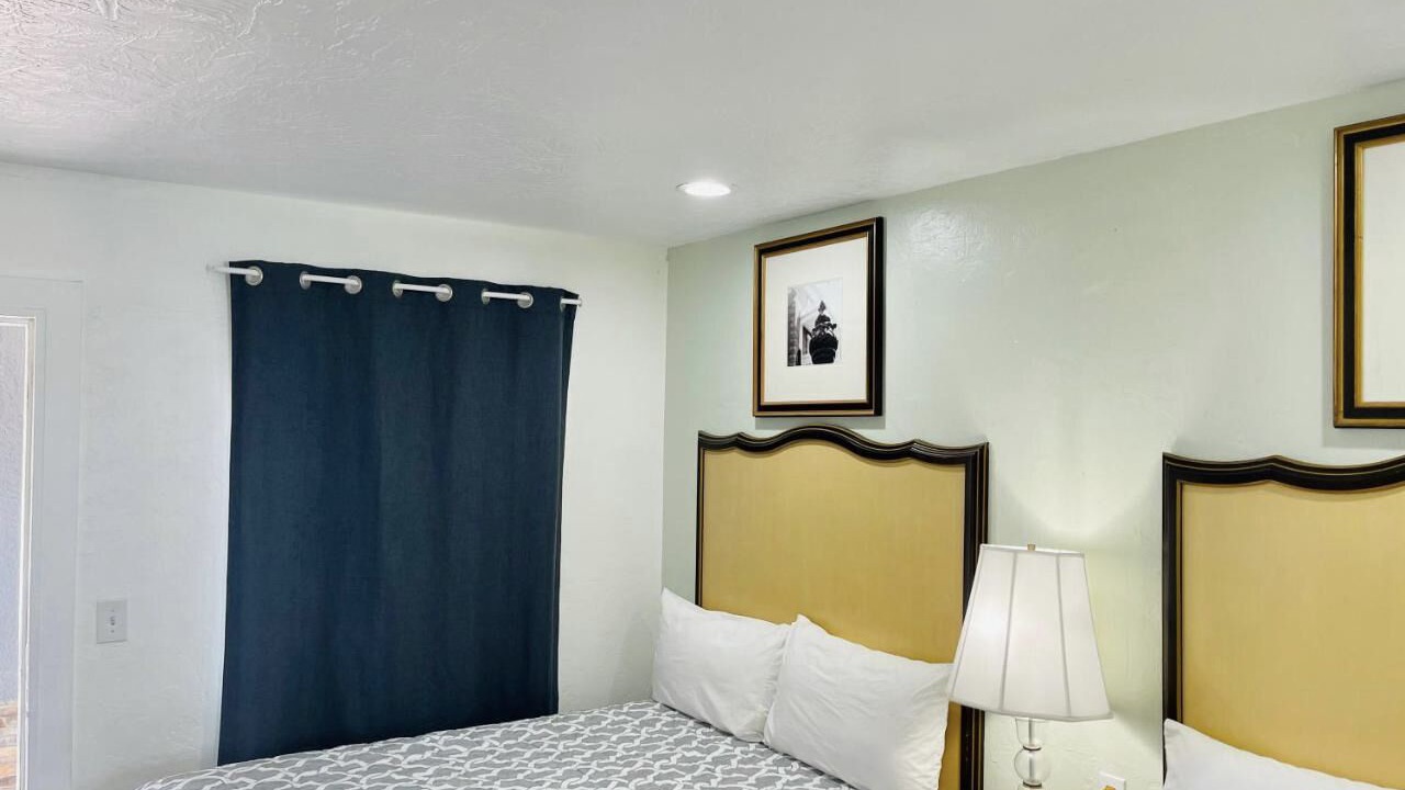 Photo of Bedroom in Indian Beach Sapphire Shores