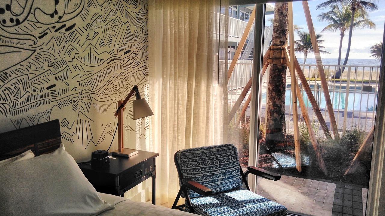 Photo of Bedroom in Lauderdale-by-the-Sea