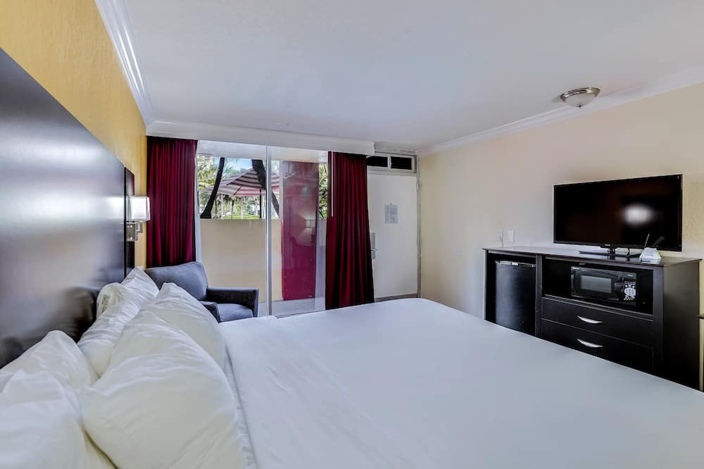 Photo of Bedroom in Lake Ridge