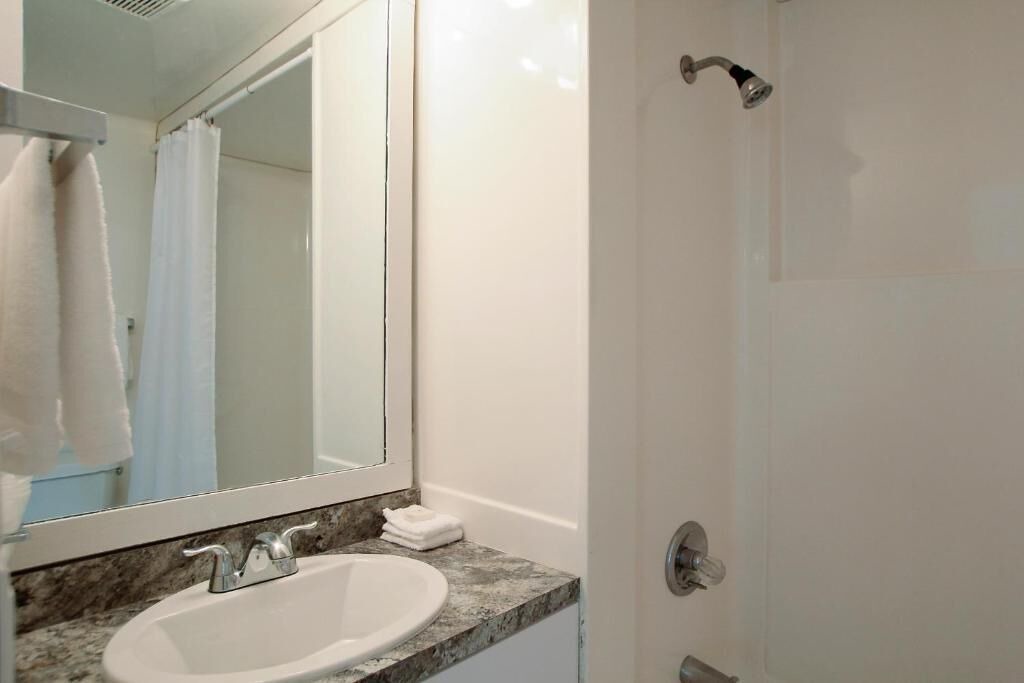 Photo of Bathroom in Islamorada