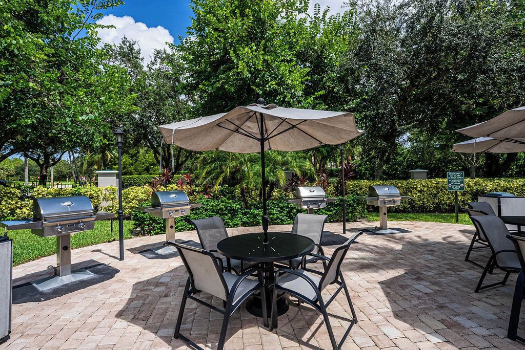 Photo of Outdoor in Naples