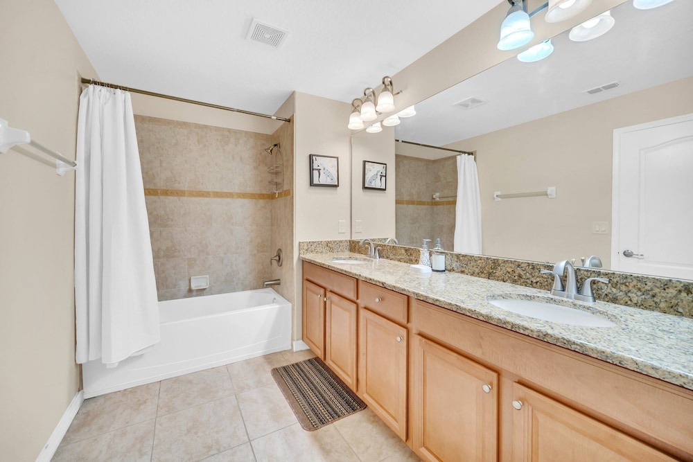 Photo of Bathroom in West Kissimmee