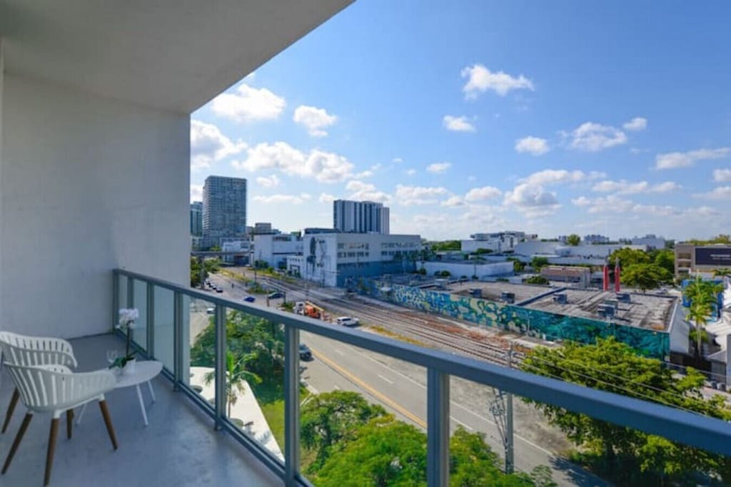 Photo of Patio Balcony in Northeast Miami