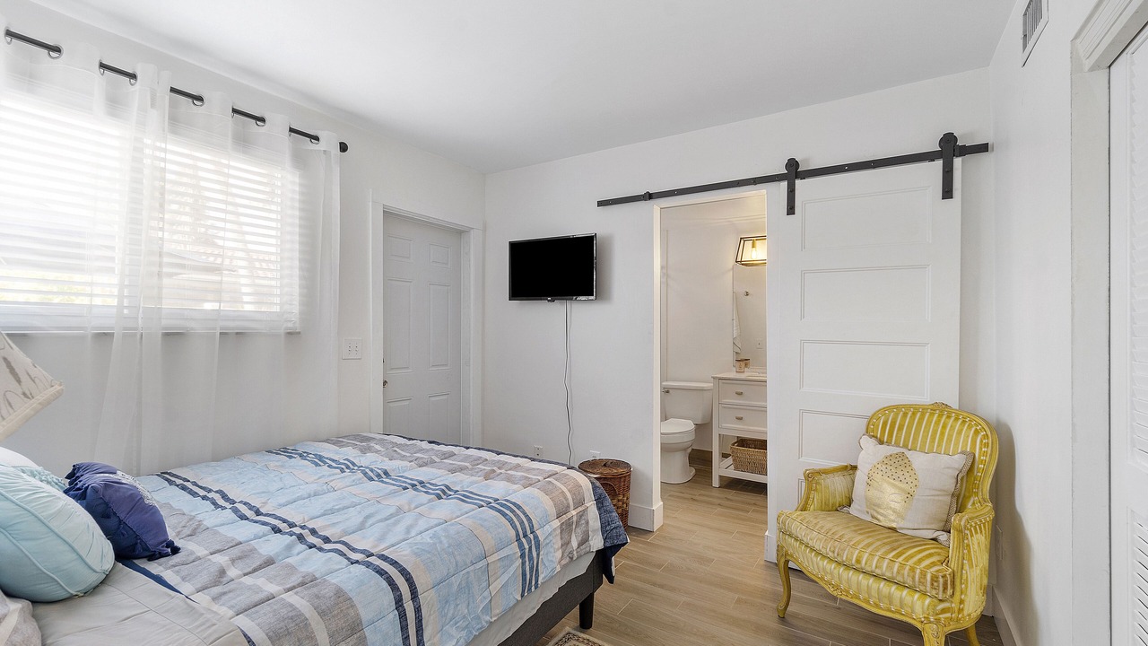 Photo of Bedroom in Cypress Point