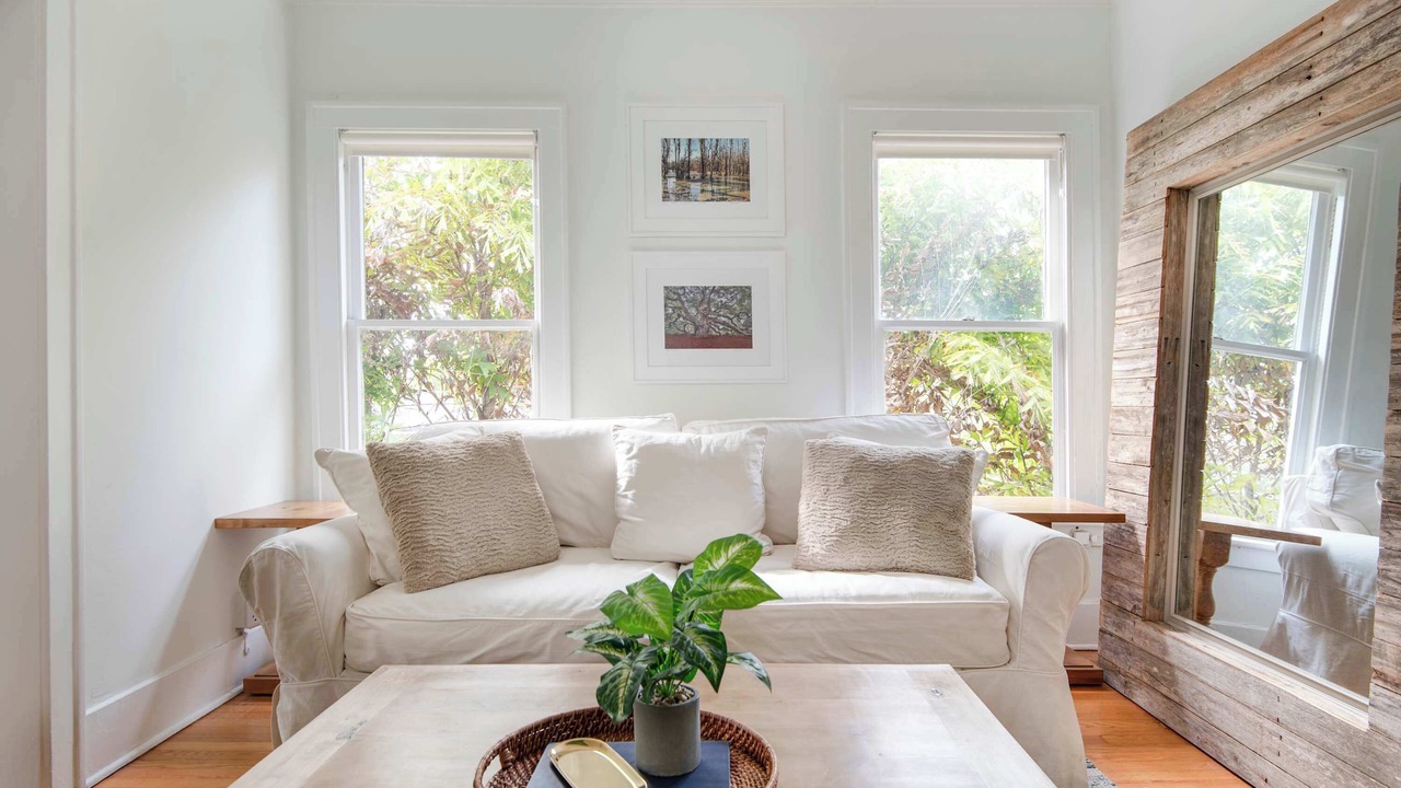 Photo of Livingroom in SoHo