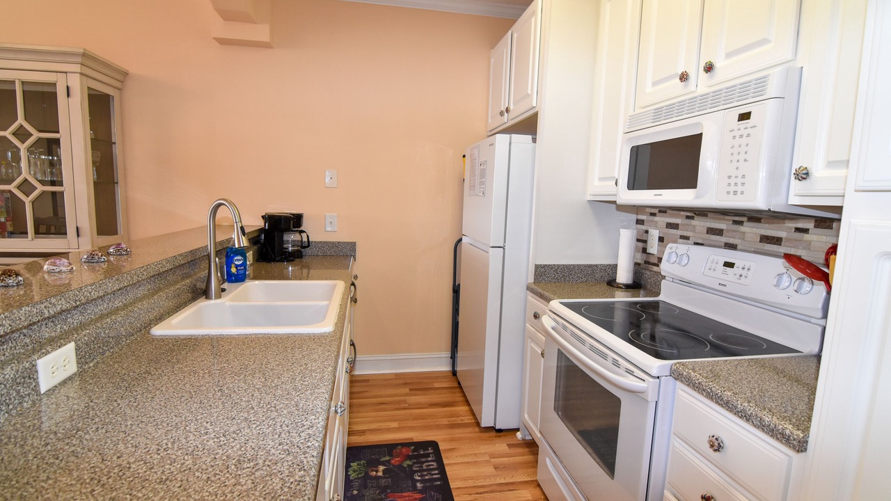 Photo of Kitchen in Carolina Yacht Landing