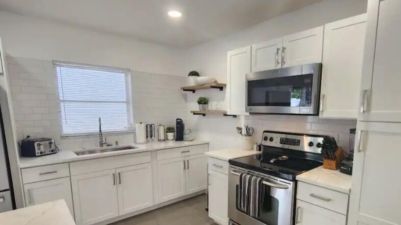 Photo of Kitchen in Egypt Lake-Leto