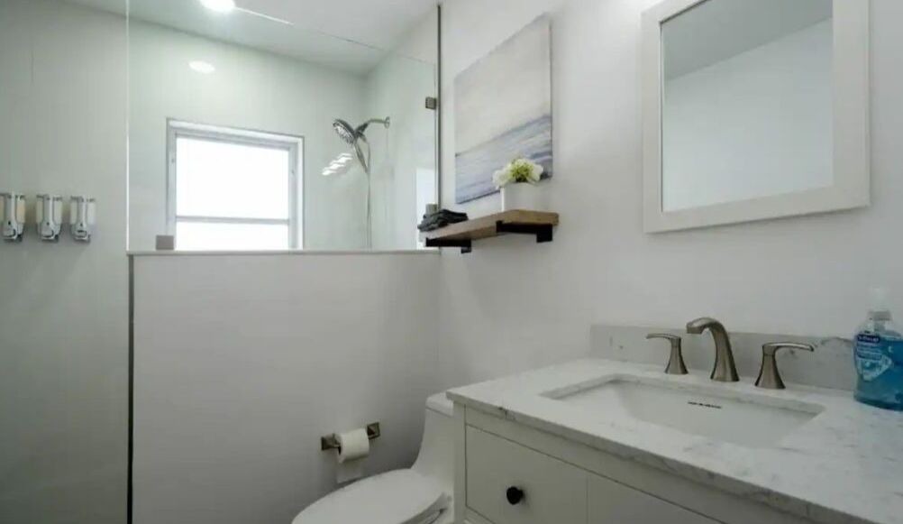 Photo of Bathroom in Egypt Lake-Leto