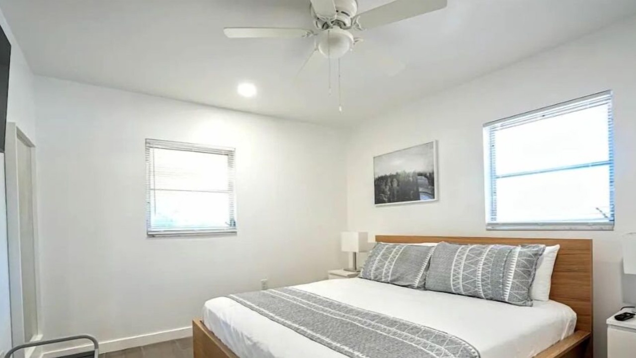 Photo of Bedroom in Egypt Lake-Leto