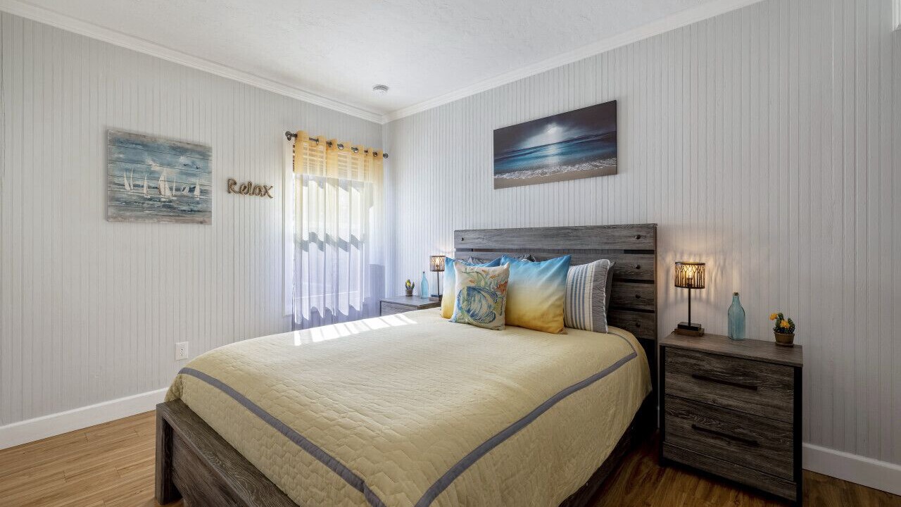 Photo of Bedroom in Cedar Key