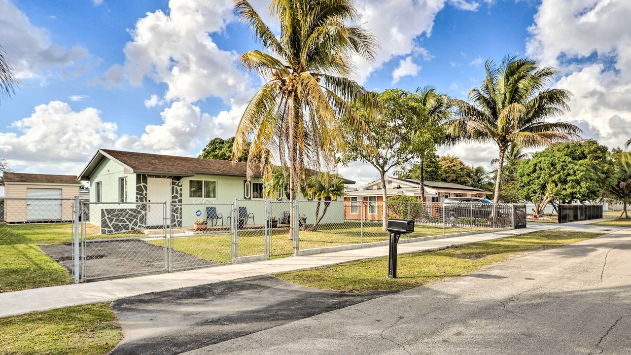 Photo of Outdoor in Ludlam