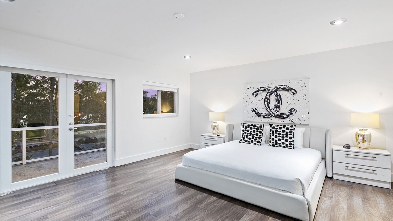 Photo of Bedroom in Edgewater