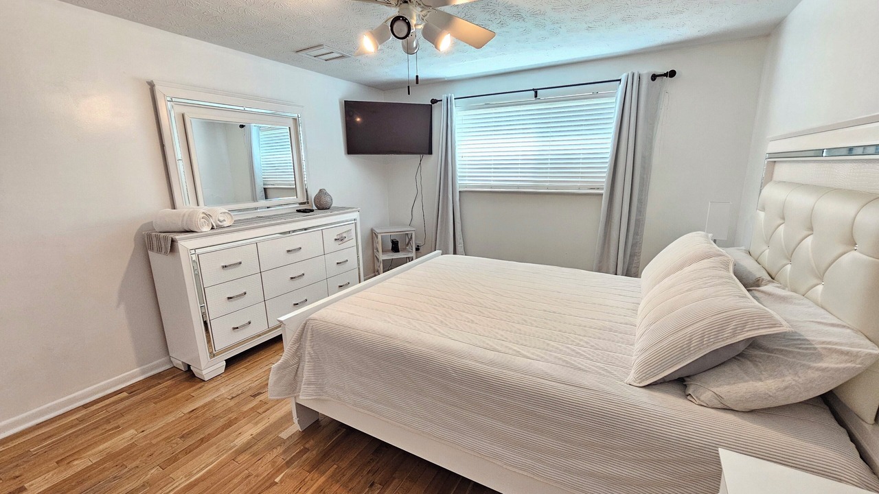 Photo of Bedroom in Sunbeam