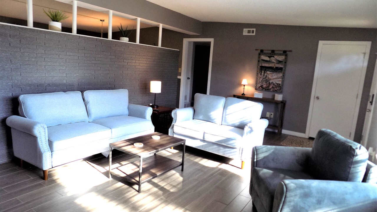 Photo of Livingroom in Northeast Pensacola