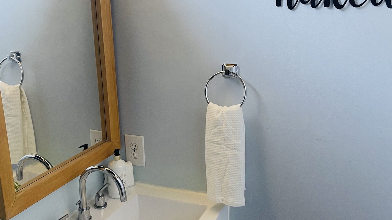 Photo of Bathroom in Poinciana Park