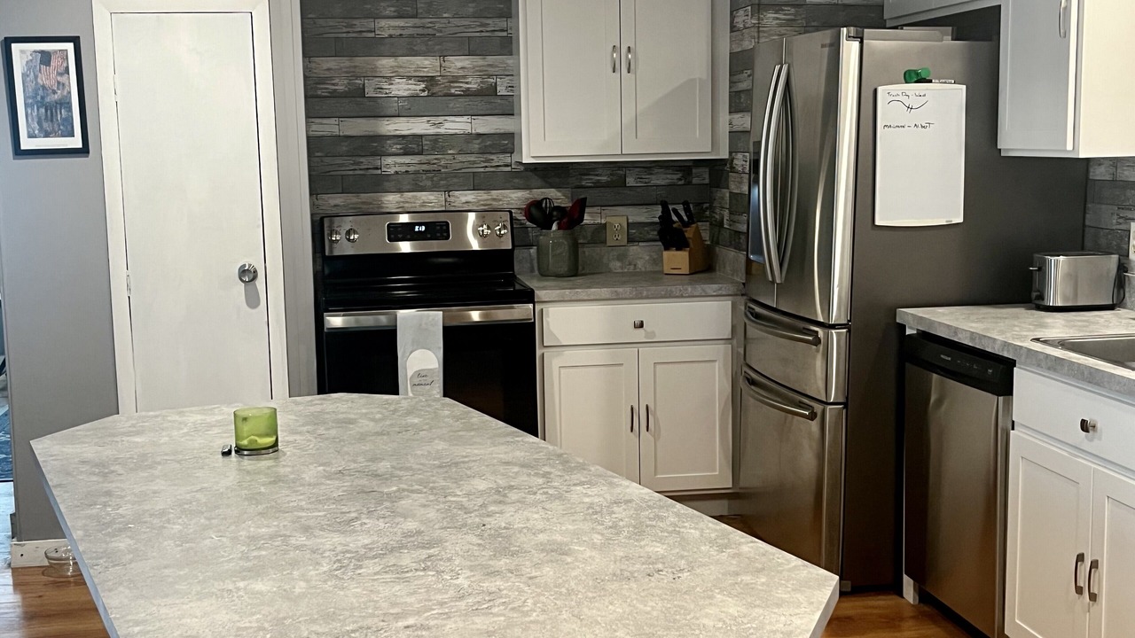 Photo of Kitchen in Taylor Creek