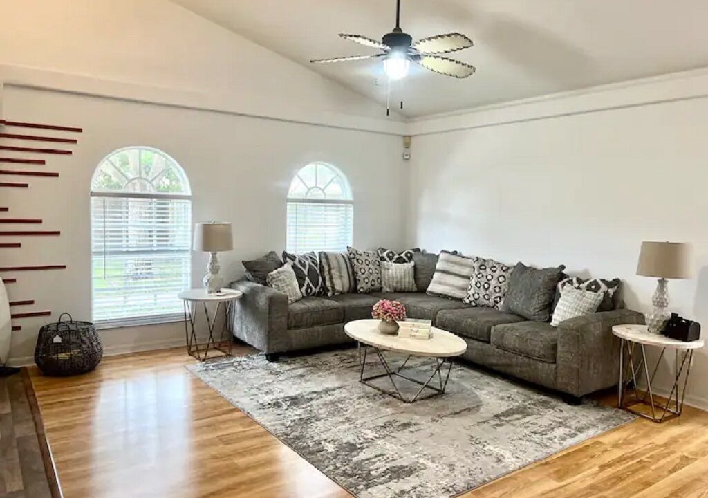 Photo of Livingroom in Clermont