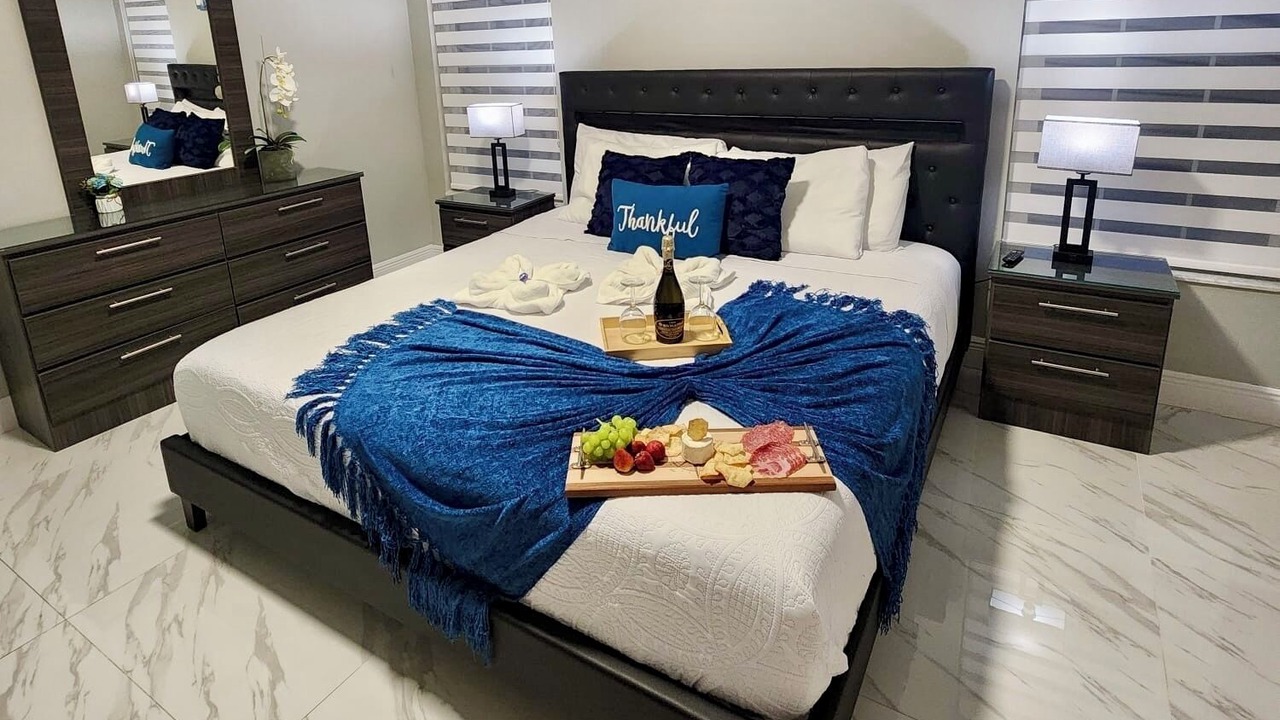 Photo of Bedroom in Cutler Bay