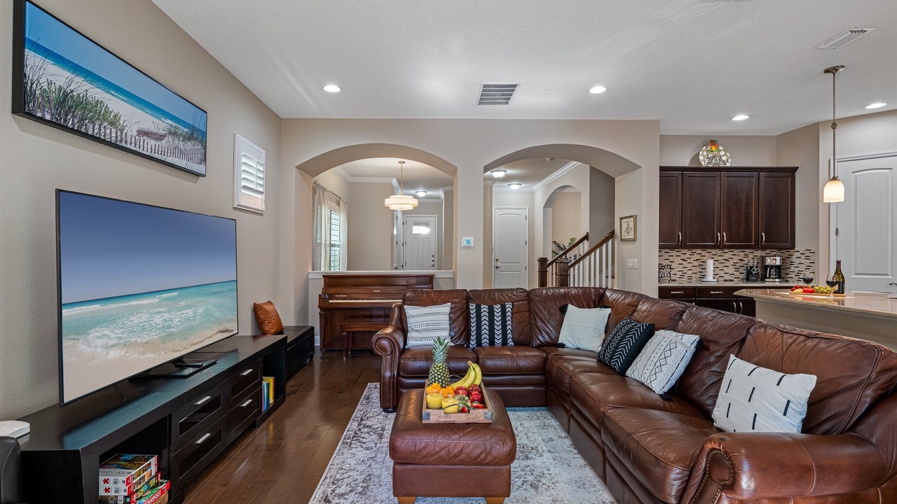 Photo of Bedroom in Bayshore Gardens