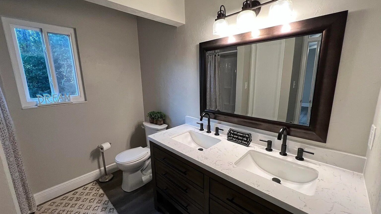 Photo of Bathroom in San Luis