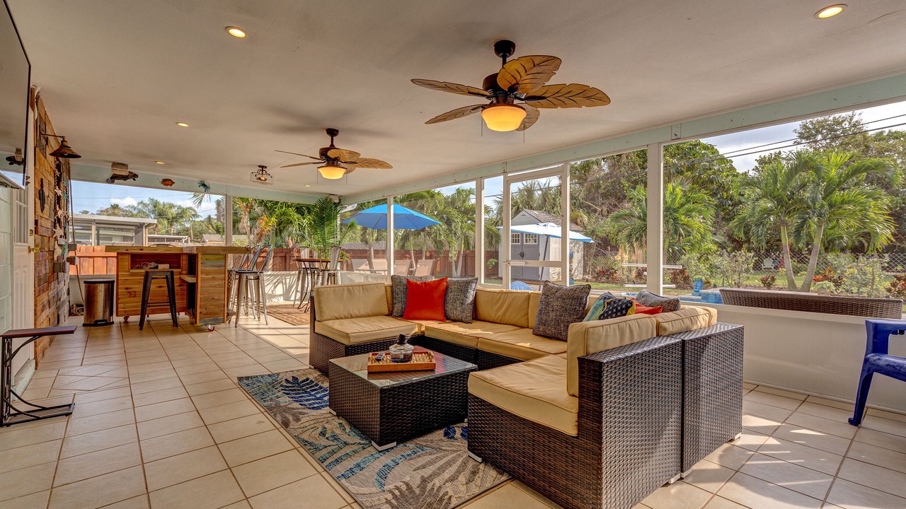 Photo of Livingroom in Merritt Island
