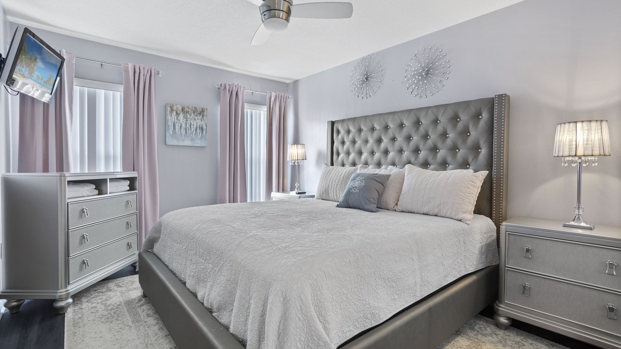 Photo of Bedroom in Lindfields