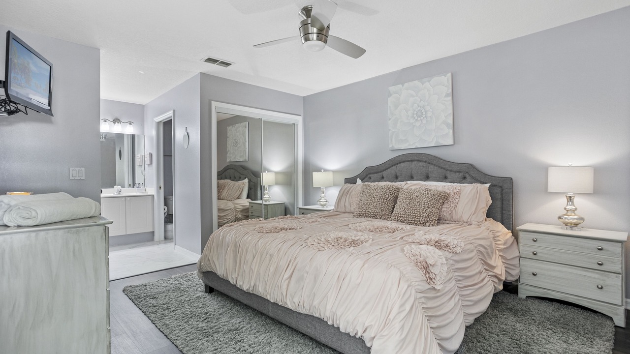 Photo of Bedroom in Lindfields
