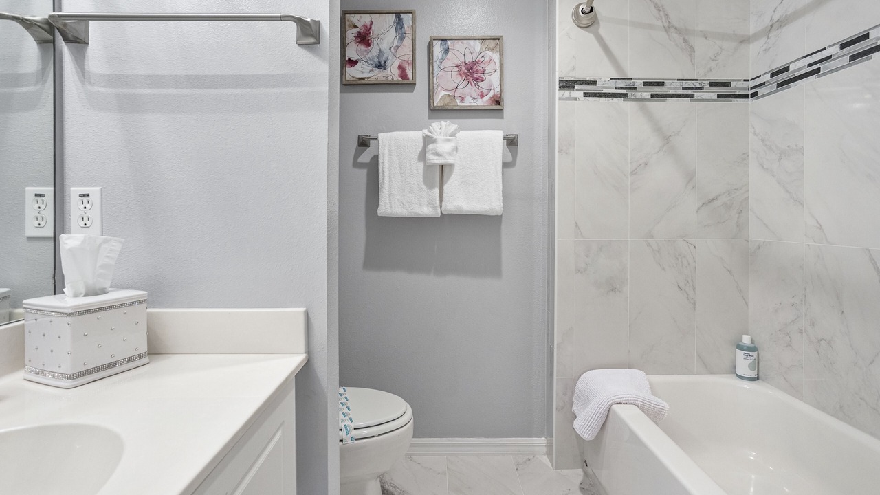 Photo of Bathroom in Lindfields