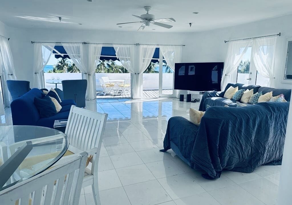 Photo of Livingroom in South Pointe