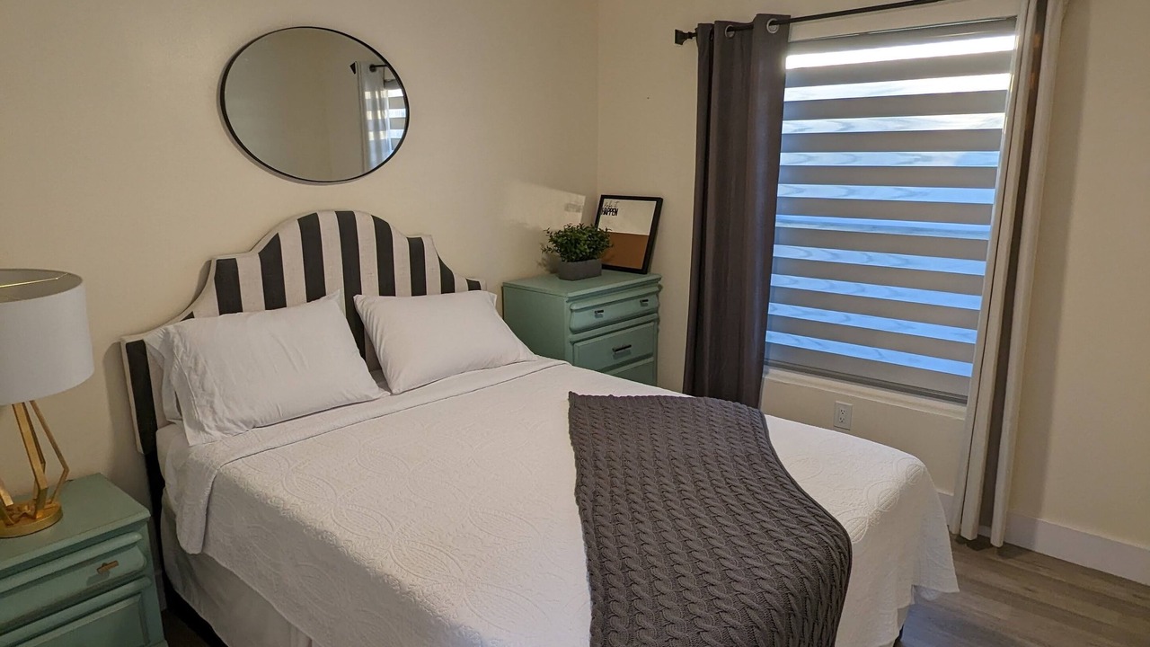 Photo of Bedroom in Miami Gardens
