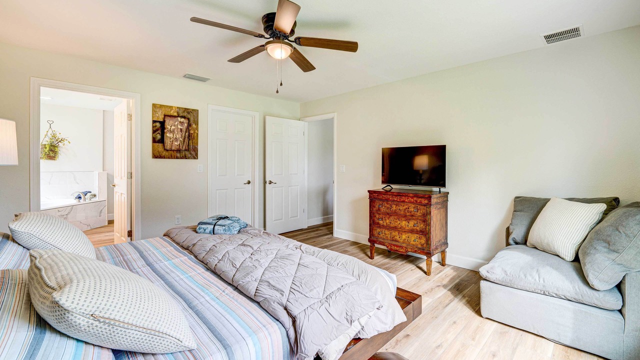 Photo of Bedroom in Sun 'N Lake