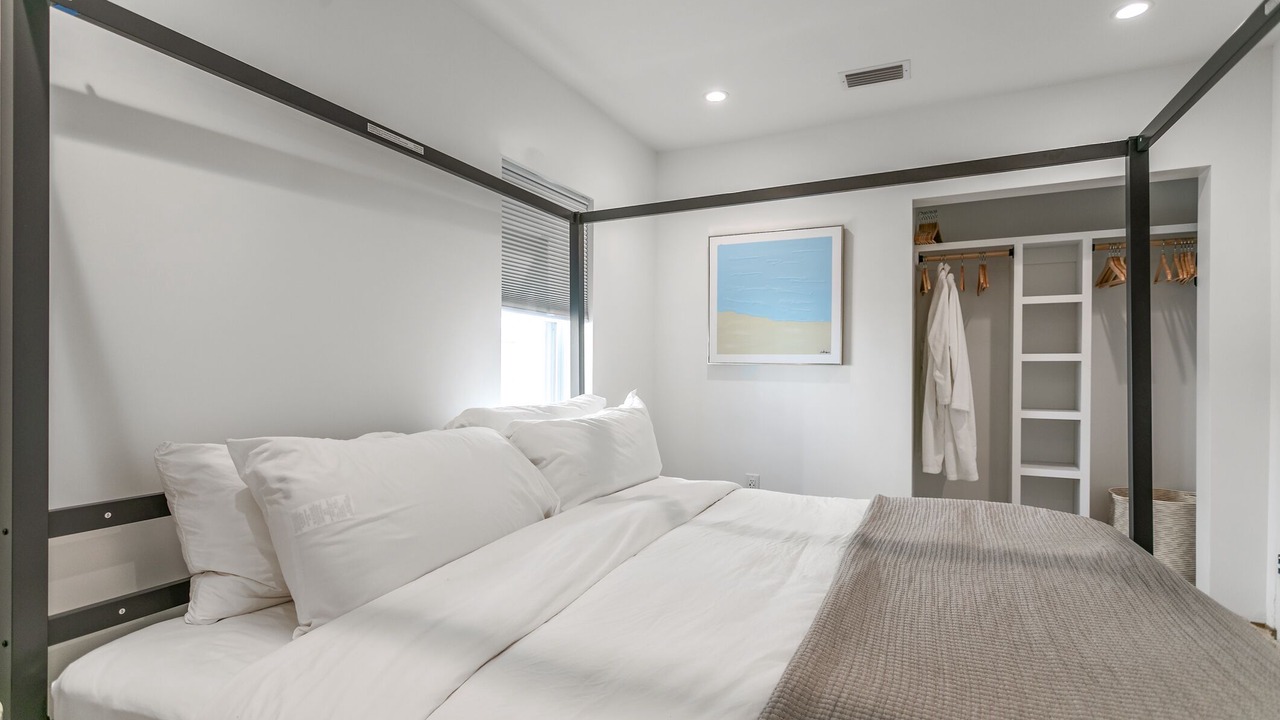 Photo of Bedroom in Ocean Cay