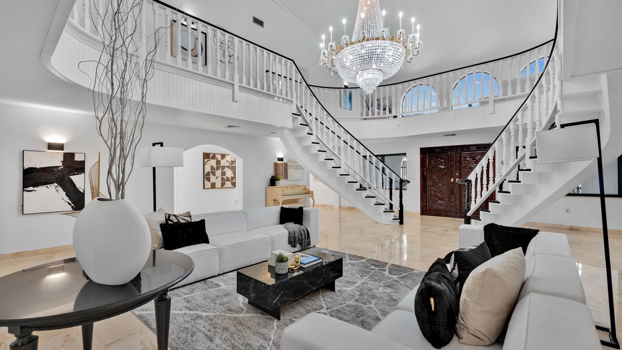 Photo of Livingroom in West Little Havana