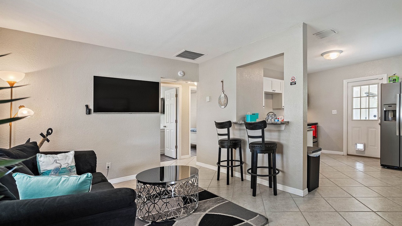 Photo of Livingroom in Disston Heights