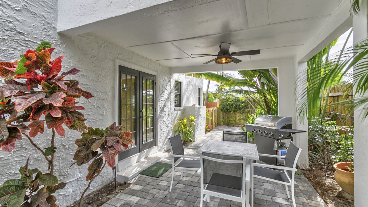 Photo of Outdoor in Parker Ridge
