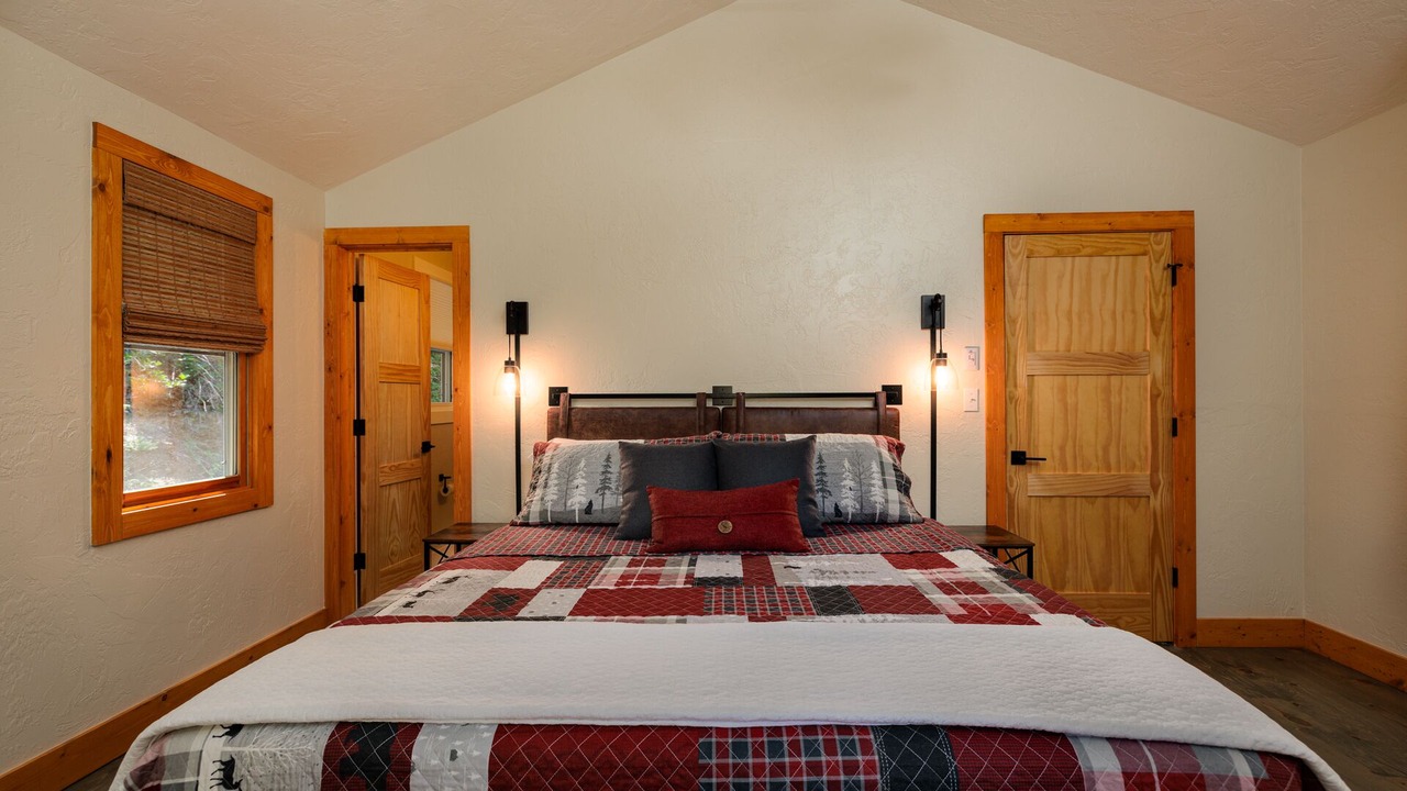 Photo of Bedroom in Whittier