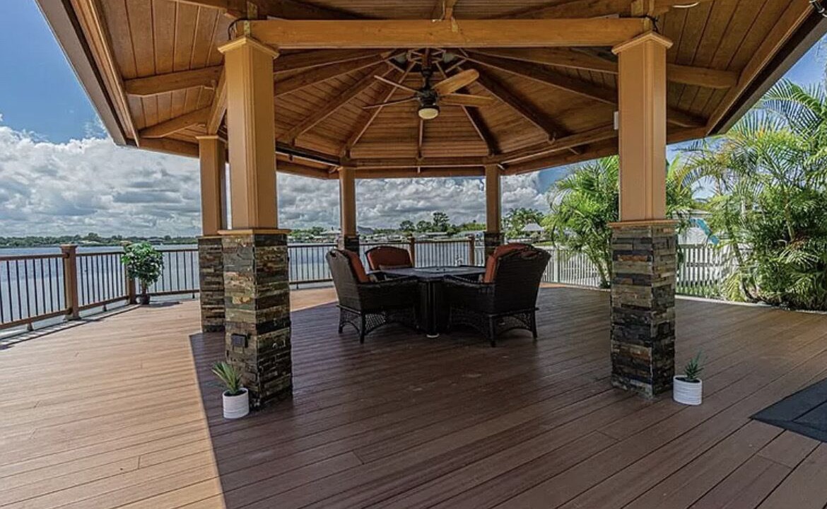 Photo of Patio Balcony in Port Richey