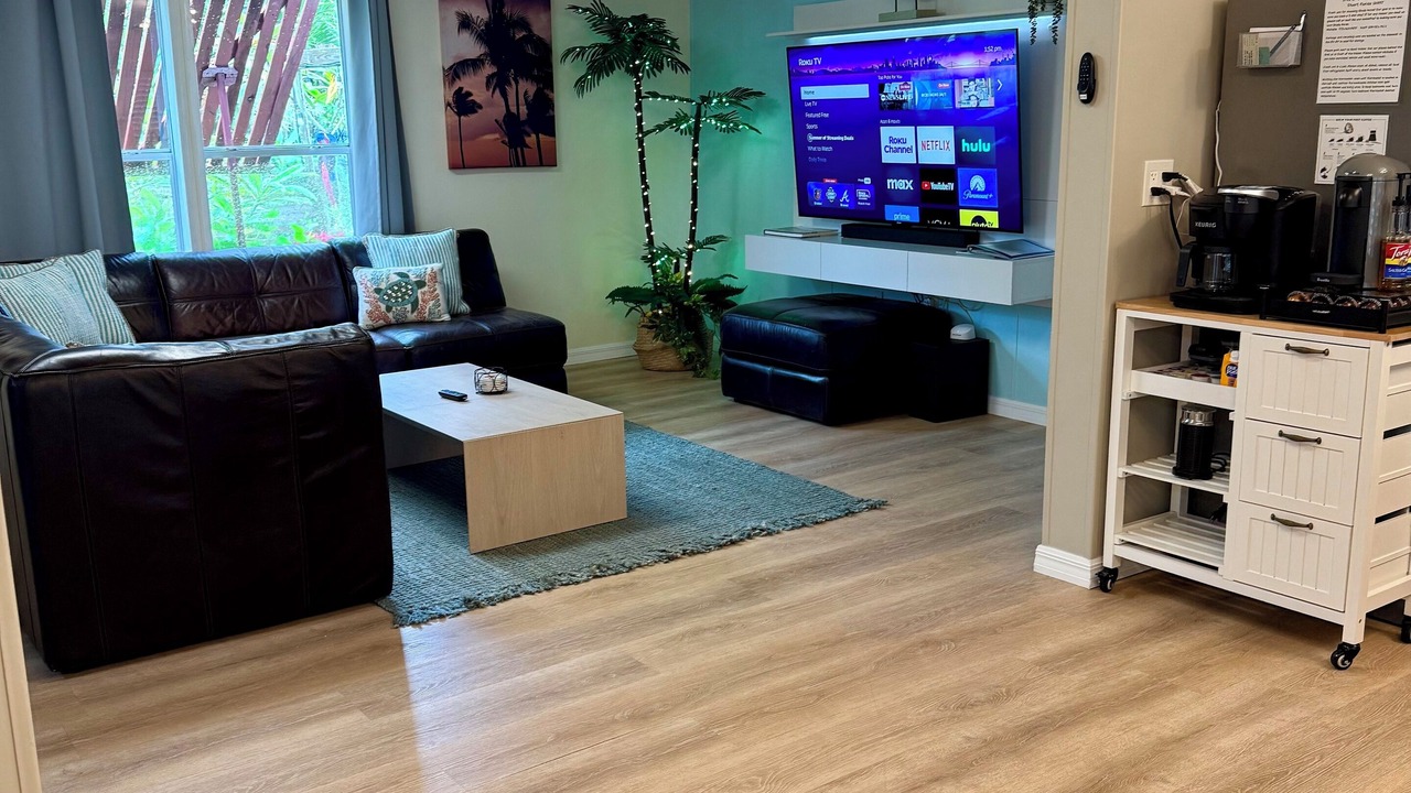 Photo of Livingroom in Stuart