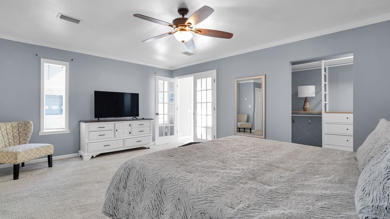 Photo of Bedroom in Lakewood
