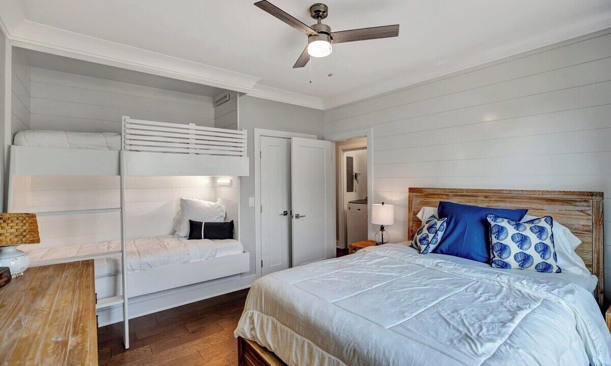 Photo of Bedroom in Salem