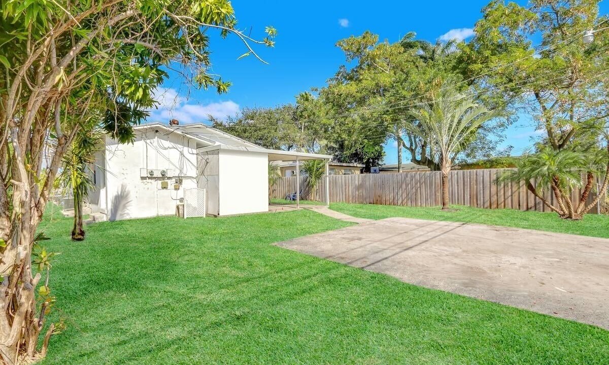 Photo of Outdoor in Little Ranches