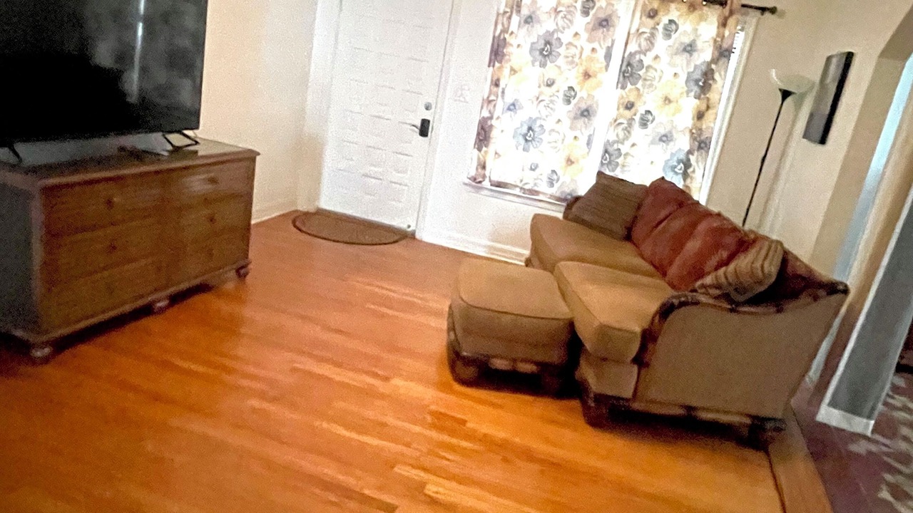 Photo of Livingroom in United Central