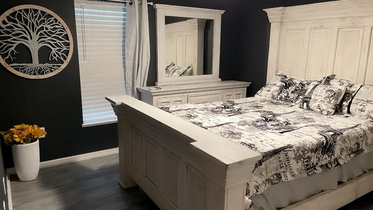 Photo of Bedroom in Placid Lakes