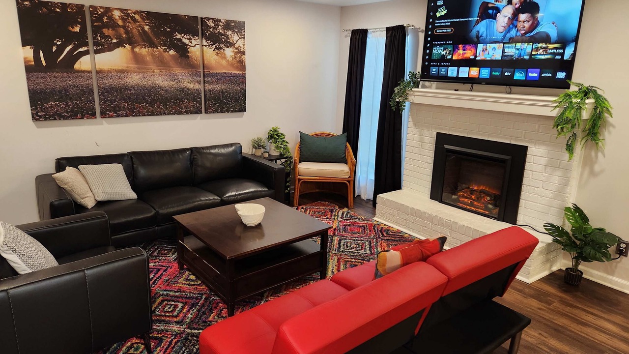 Photo of Livingroom in Tallahassee