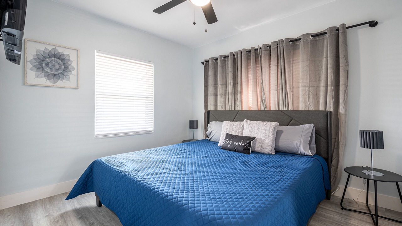 Photo of Bedroom in Lake Ridge